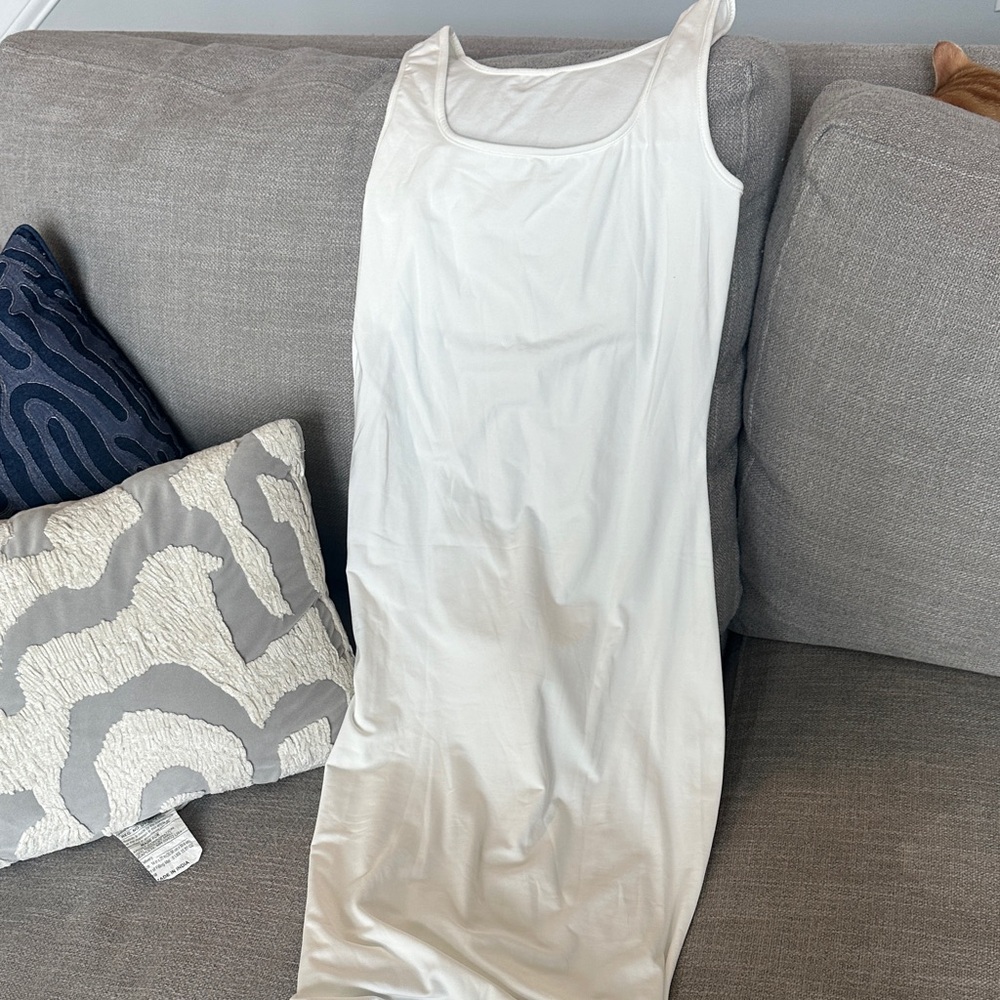 White Sleeveless Maxi Dress